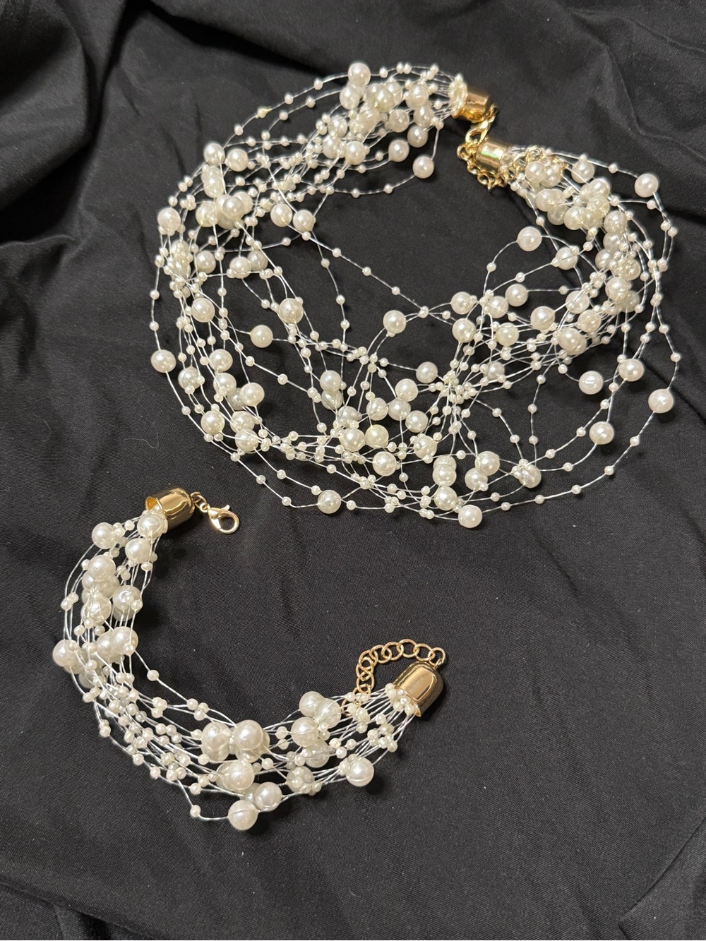 Pearl-Style Necklace & Bracelet Set – Costume Jewelry ✨